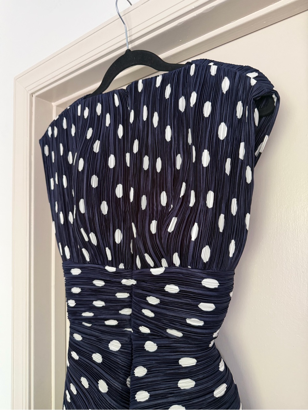 Cult Gaia Aira Navy Polka Dot Twist-Front Cutout Midi Dress Size 0 - Picture 12 of 13